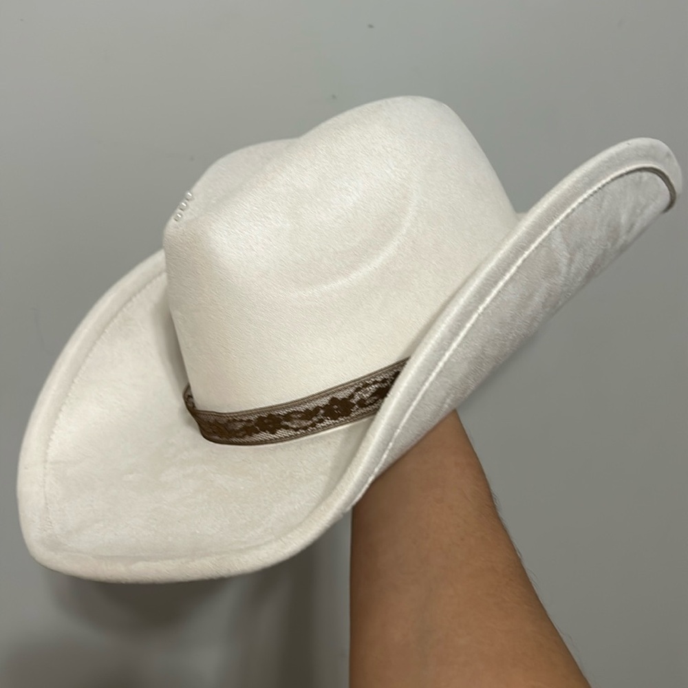 WESTERN STYLE HAT - IVORY